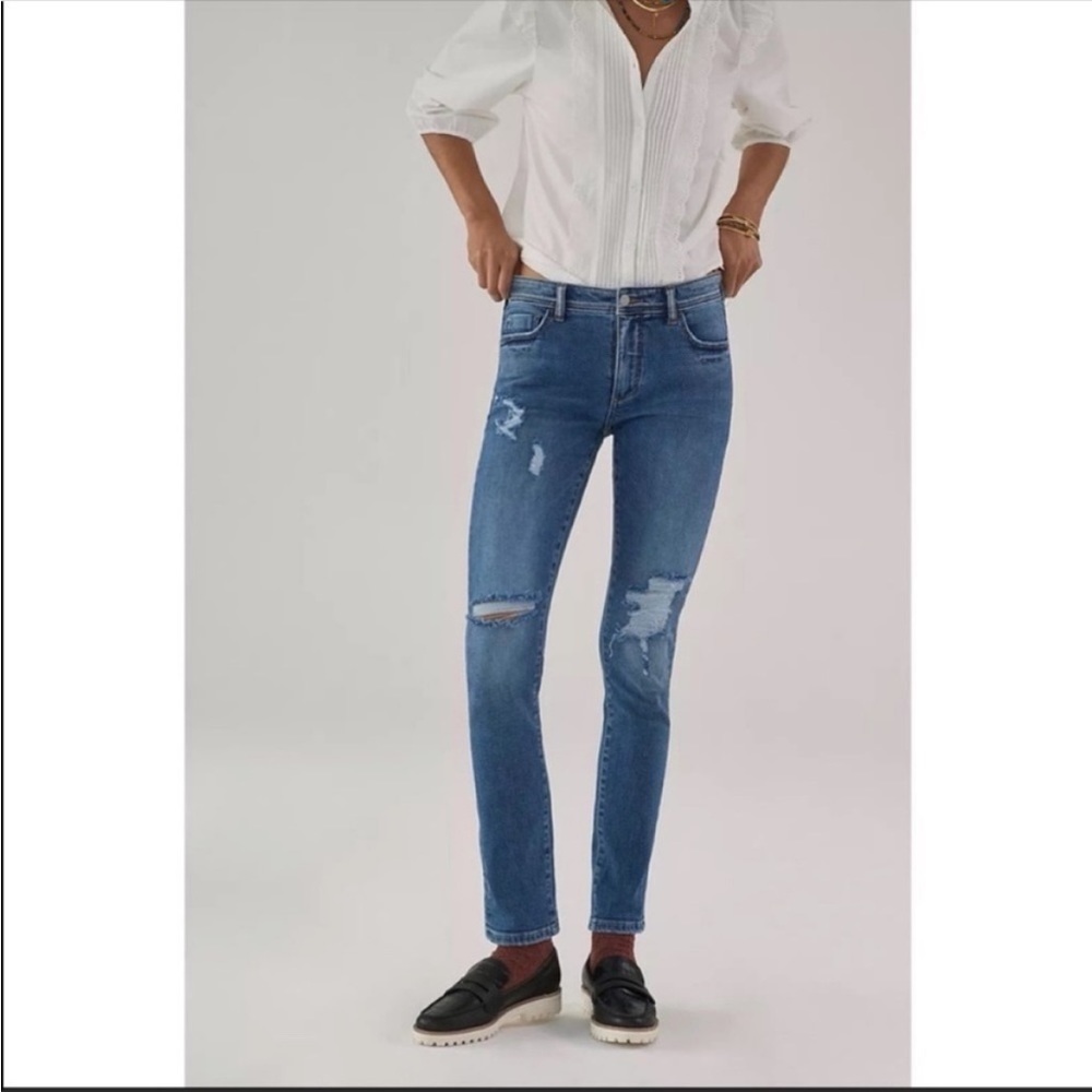 Anthropologie Pilcro Slim Boyfriend Jeans Distressed Blue Denim 26 Ripped Casual